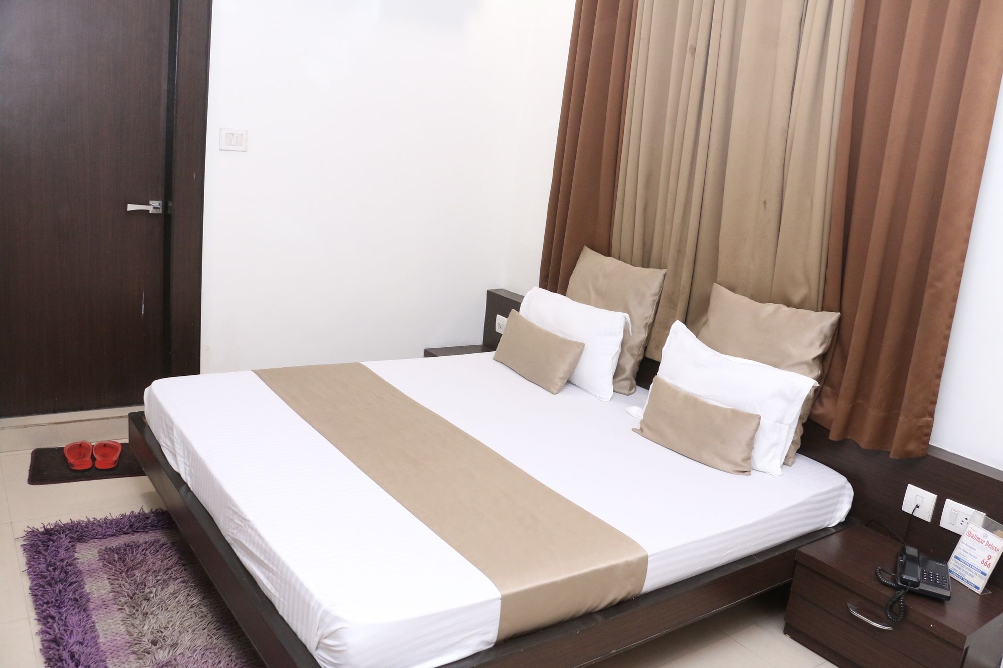Hotel Shalimar Deluxe Bhopal Dış mekan fotoğraf